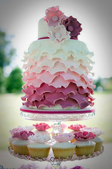 pink-wedding-cakes-and-cupcakes.jpg